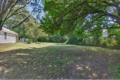 101 Goforth Drive, Thomasville, NC 27360 - Photo 2