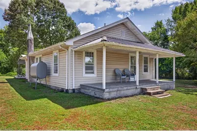 101 Goforth Drive, Thomasville, NC 27360 - Photo 1