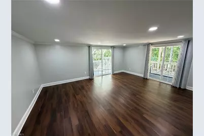 3950 Cole Avenue, High Point, NC 27265 - Photo 10