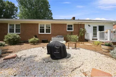 1407 Bolton Street, Winston-Salem, NC 27103 - Photo 38