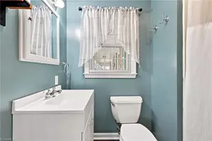 1407 Bolton St, Winston-Salem, NC 27103 - Photo 20