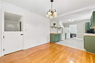 1407 Bolton St, Winston-Salem, NC 27103 - Photo 12