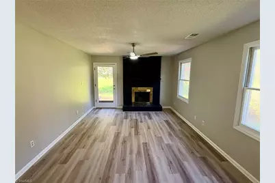 1712 Beaucrest Avenue, High Point, NC 27265 - Photo 12