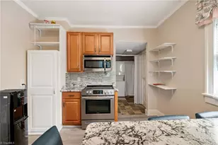 512 Atwater St, Burlington, NC 27215 - Photo 10