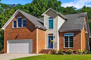 2729 Red Run Ct, High Point, NC 27265 - Photo 2