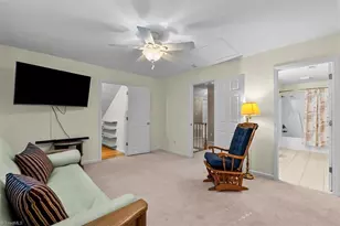 2729 Red Run Ct, High Point, NC 27265 - Photo 20