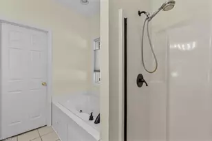 2729 Red Run Ct, High Point, NC 27265 - Photo 16