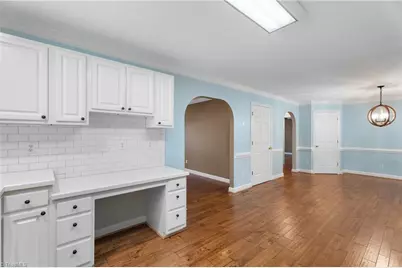5135 Edgebaston Drive, Kernersville, NC 27284 - Photo 8