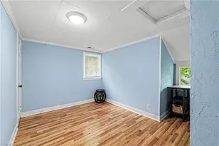 307 Vail Ave, High Point, NC 28208 - Photo 16
