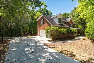 2607 Oxmoor Rd, Summerfield, NC 27358 - Photo 2