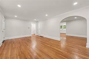 433 N Main St, Mocksville, NC 27028 - Photo 10