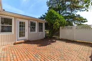 3414 Edgefield Rd, Greensboro, NC 27409 - Photo 24