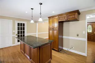 3414 Edgefield Rd, Greensboro, NC 27409 - Photo 4