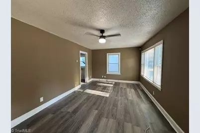 1010 Logan Street, Greensboro, NC 27406 - Photo 10