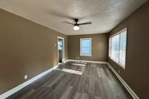 1010 Logan St, Greensboro, NC 27406 - Photo 10