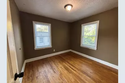 1010 Logan Street, Greensboro, NC 27406 - Photo 8