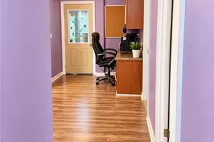 2005 Circleview Dr, Greensboro, NC 27406 - Photo 10