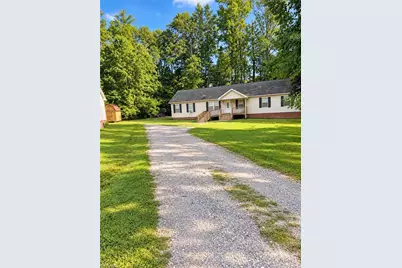 2005 Circleview Drive, Greensboro, NC 27406 - Photo 2