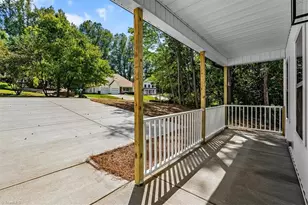 3625 Turret Ct, Winston-Salem, NC 27101 - Photo 4