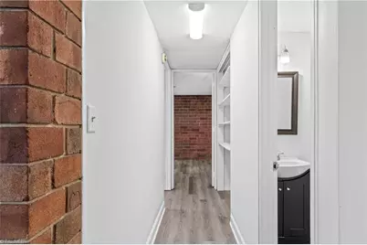 1805 S Hawthorne Road, Winston-Salem, NC 27103 - Photo 12