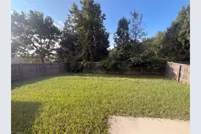 2722 Quail Oaks Drive, Greensboro, NC 27405 - Photo 22