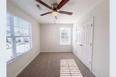 2722 Quail Oaks Drive, Greensboro, NC 27405 - Photo 16