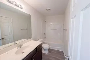 2722 Quail Oaks Dr, Greensboro, NC 27405 - Photo 20