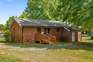 522 Raleigh Ave, Liberty, NC 27298 - Photo 28