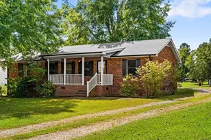 522 Raleigh Ave, Liberty, NC 27298 - Photo 2