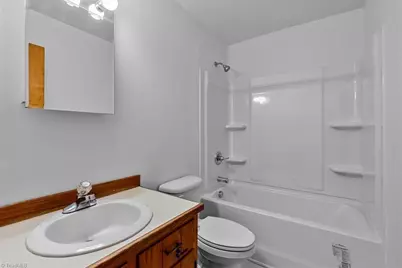 522 Raleigh Avenue, Liberty, NC 27298 - Photo 22