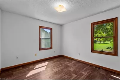 522 Raleigh Avenue, Liberty, NC 27298 - Photo 20