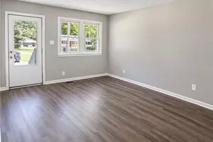 1504 Britton St, Greensboro, NC 27406 - Photo 2