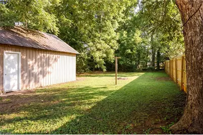 404 W 7th Avenue, Lexington, NC 27292 - Photo 20