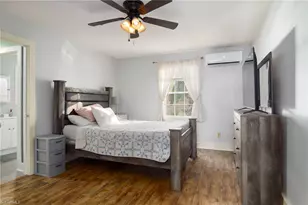 404 W 7th Ave, Lexington, NC 27292 - Photo 14