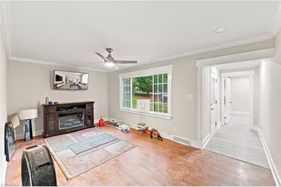 5008 Kenview Street, Greensboro, NC 27410 - Photo 2