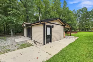 5008 Kenview St, Greensboro, NC 27410 - Photo 26