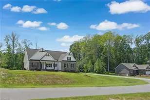 406 Wild Fern Ln, Reidsville, NC 27320 - Photo 4