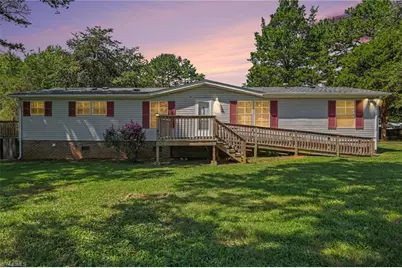 530 Gladstone Road, Mocksville, NC 27028 - Photo 2