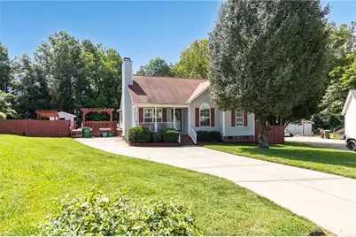 2922 Median Court, High Point, NC 27260 - Photo 2