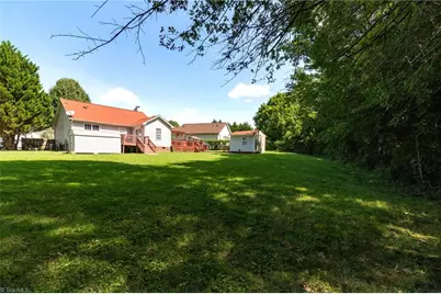 2922 Median Court, High Point, NC 27260 - Photo 32
