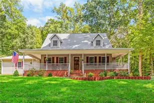 1709 Beechwood Rd, Yadkinville, NC 27055 - Photo 1