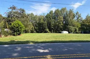 736 Winkler Mill Rd, Wilkesboro, NC 28697 - Photo 2