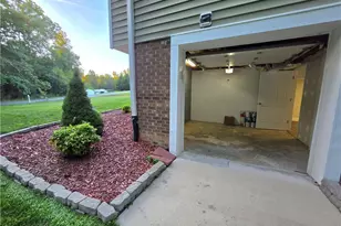 127 Miller St, Mount Airy, NC 27030 - Photo 38
