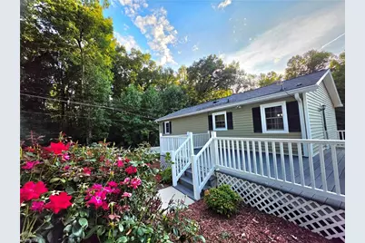 127 Miller Street, Mount Airy, NC 27030 - Photo 8