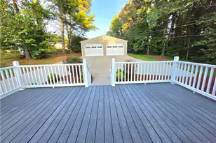 127 Miller St, Mount Airy, NC 27030 - Photo 10