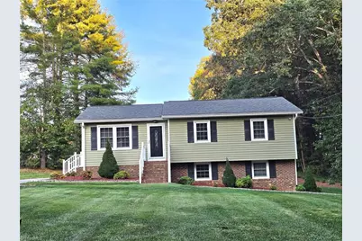 127 Miller Street, Mount Airy, NC 27030 - Photo 2