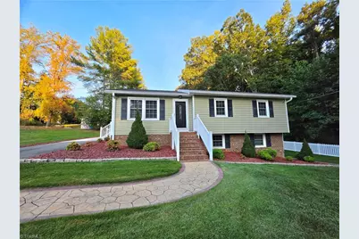 127 Miller Street, Mount Airy, NC 27030 - Photo 6