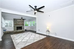 3917 W Friendly Ave, Greensboro, NC 27410 - Photo 16