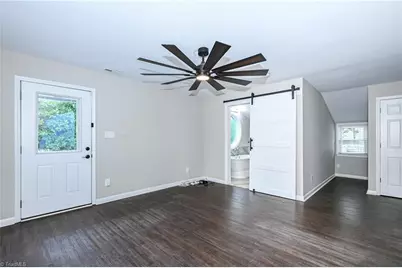 3917 W Friendly Avenue, Greensboro, NC 27410 - Photo 34