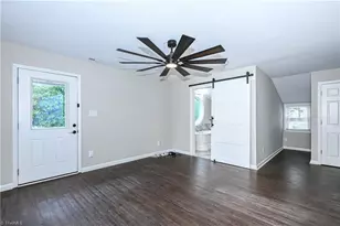 3917 W Friendly Ave, Greensboro, NC 27410 - Photo 34